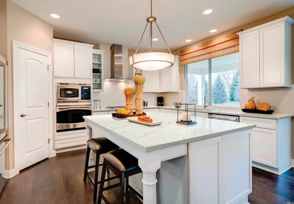 White Quartz Countertops with Grey Veins | Quartz Slab | VW6187